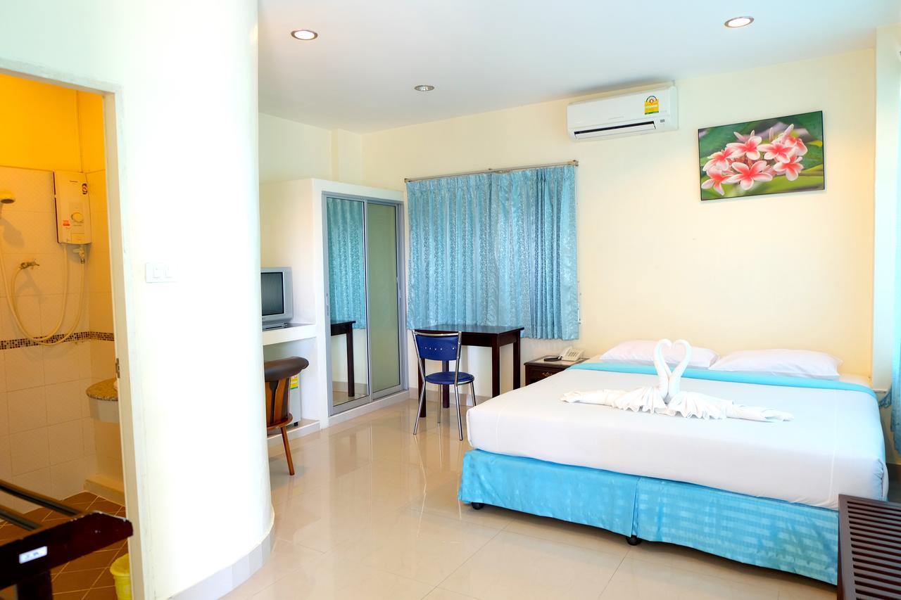 Krabi Marina Seaview Hotel Exterior foto